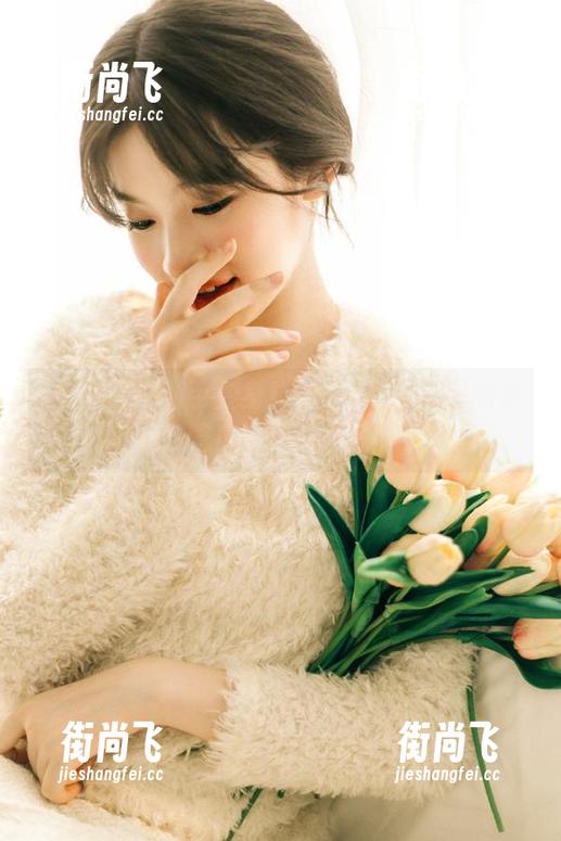 17 豌豆射手变身!www.17苹果版带你吃瓜的奇妙旅程!