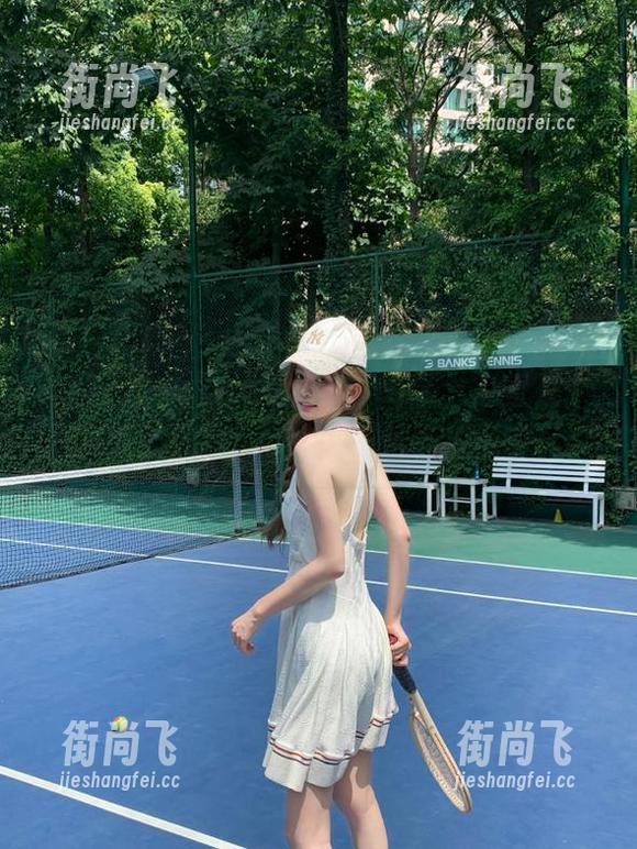 这个“www.17”app，简直是个神奇的世界，瞧瞧这疯传的故事吧。