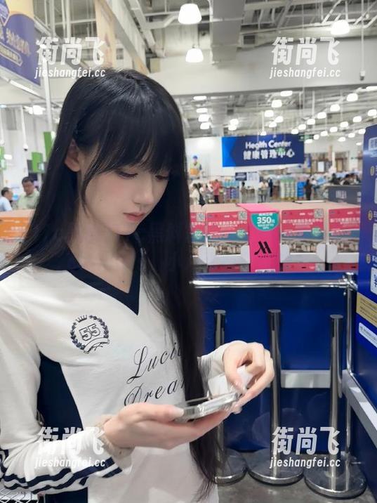 17c黑料官网：无意间发现的scandals，小心那些隐藏的哦