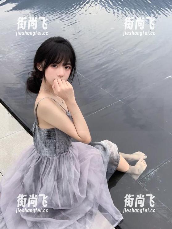 51cg 51cgfun网页的八卦吵翻天,背后的小故事真让我忍俊不禁!