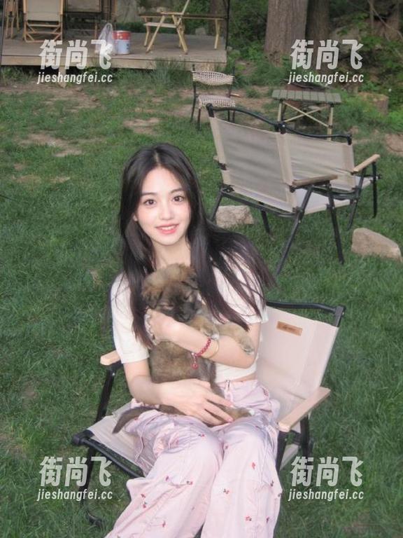 想知道最新八卦？51免费吃瓜为你奉上最纯正的吃瓜体验！