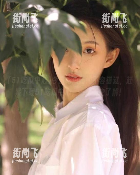 51吃瓜中心 今日吃瓜新闻不容错过,赶紧下载51吃瓜中心,一起暴走了解!