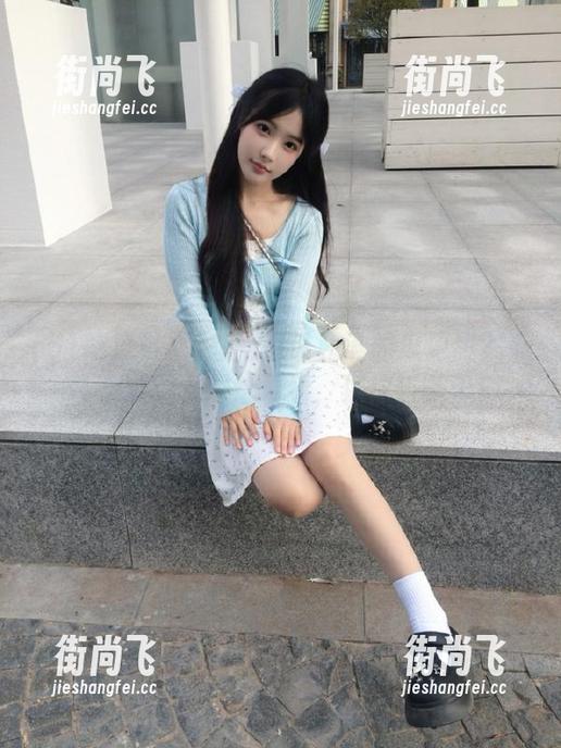 想知道谁和谁的瓜更甜？来51吃瓜群众网址看看，保你乐翻天！