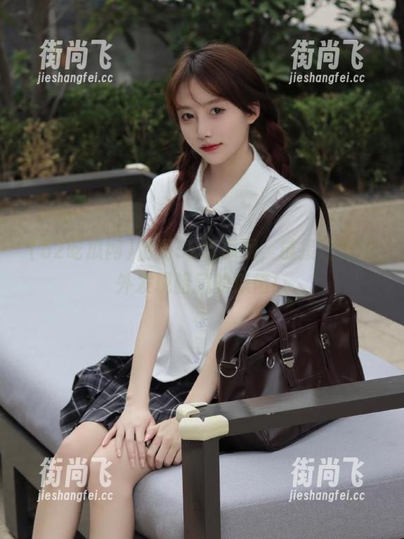 52吃瓜网 刚到52吃瓜网,链接让我意外发现暗藏的瓜情!
