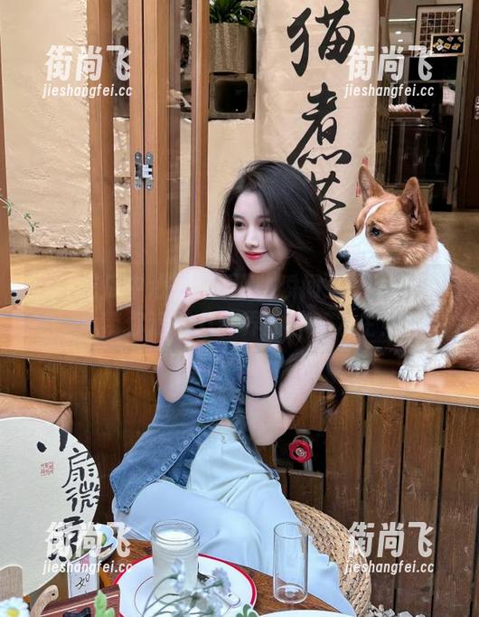 91吃瓜中心 观看那些瞬间:91吃瓜中心带你追踪八卦界的神奇发生!