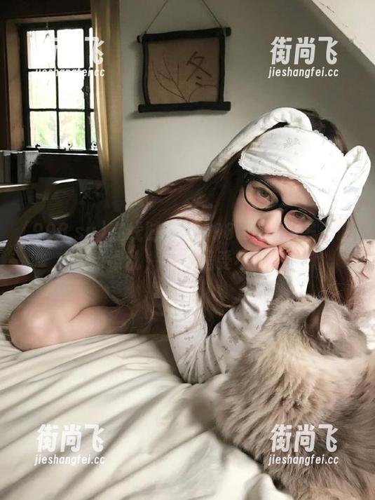 998.su 在线时刻:998.su的瓜多到眼花缭乱,我真是受不了!
