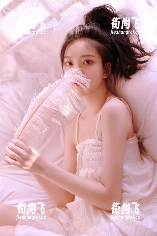 首页报道：hl04.co的“神秘黑科技”竟是把水杯变音响？他们是怎么想到的！！