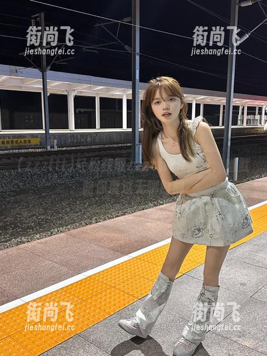 zzzttt 轻松获取zzzttt79资源,幽默陪你度过无聊时刻