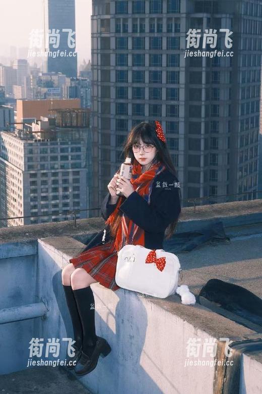 今日吃瓜娜娜，五一吃瓜app推荐你来围观！