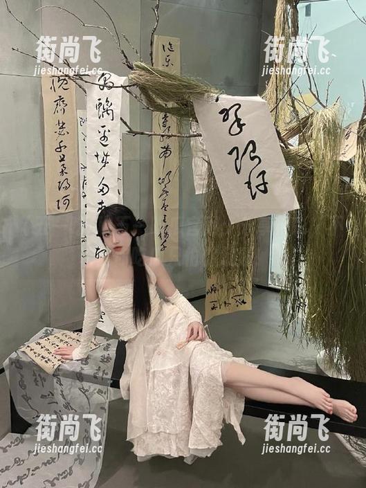 五一吃瓜官网：分享精彩，不怕你吃瓜只怕你沉迷！