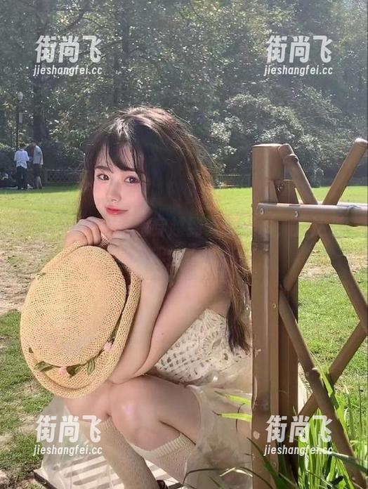五一黑料 灵魂穿越到五一黑料,直达那些有趣的小八卦!