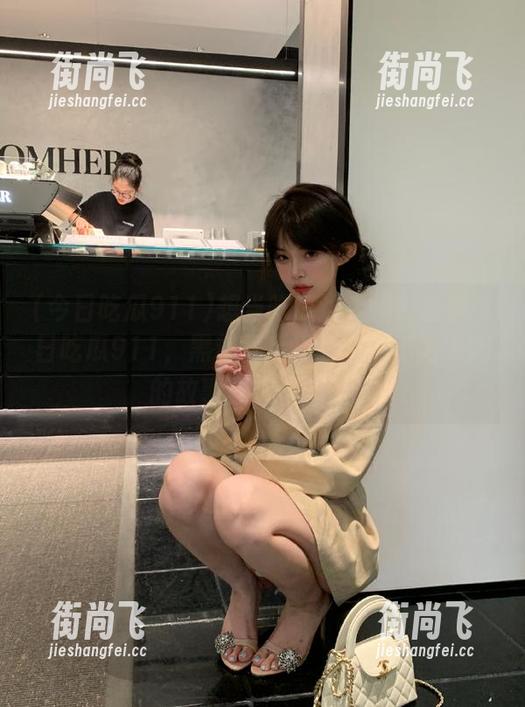 今日吃瓜911 想当吃瓜达人吗?登录今日吃瓜911,黑料背后还有多少不为人知的故事等你来探险!