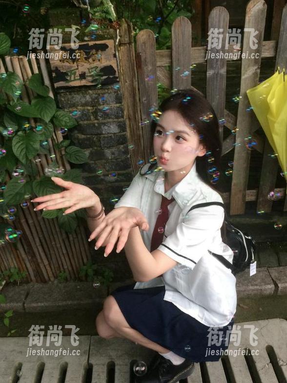 今日吃瓜首页：免费入口就像打开冰淇淋，酸甜苦辣全都有！