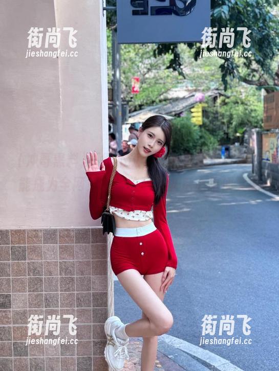 冲哥黑料 不得不说,“冲哥黑料”居然能成为全网第一,收藏了以后心里便又感慨又无奈。