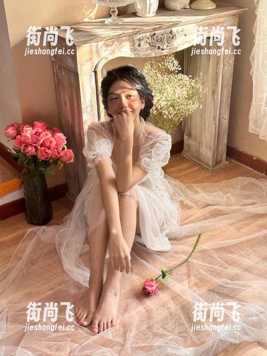 吃瓜在线 吃瓜在线:别低估这些“黑料”资源,网红生存法则你想象不到!