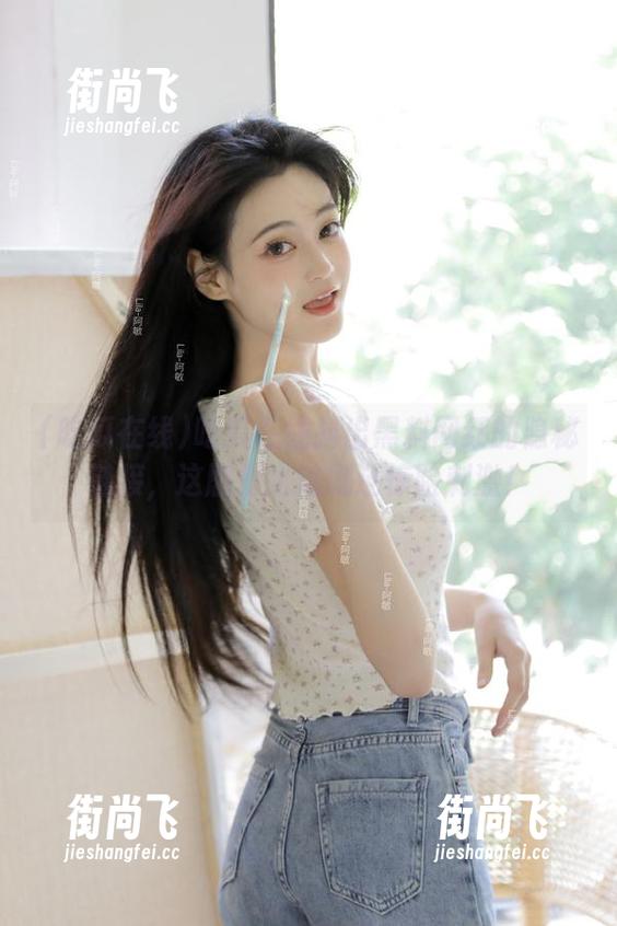 吃瓜在线抖出黑料网红的隐秘链接，这剧情比追剧还惊险刺激！