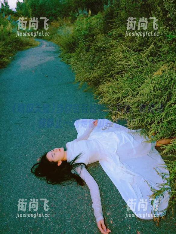 当你在在线吃瓜天堂，时间仿佛静止…或是你们在看我？