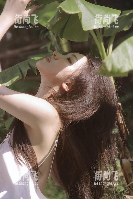 走进吃瓜网入口，仿佛跨越了一个奇幻的大门，现在好想知道后面还有哪些秘密！