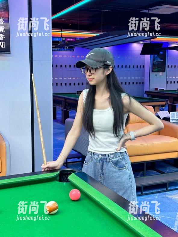 我要吃瓜网 吃瓜不光为了消磨时间,更是要在我要吃瓜网APP建立社交网络!