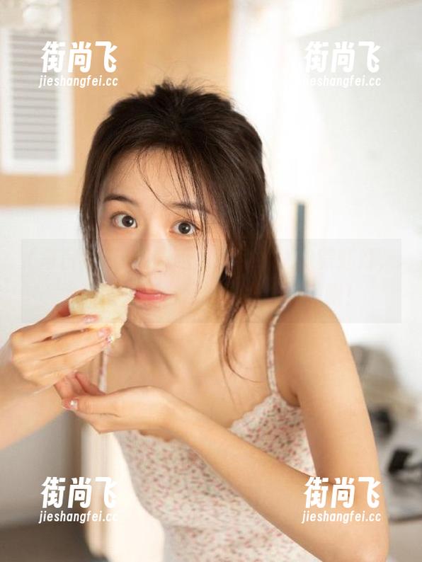 每日吃瓜的黑料犹如霓虹灯，太亮了，点击网址小心被晃到眼！