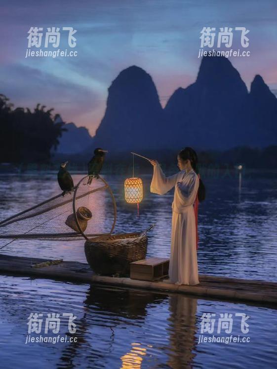 黑料在线，黑色幽默的入口，你敢点吗？