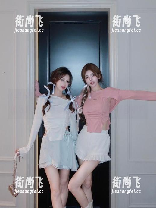 黑料社 所以说,为什么“黑料社”下载的线路让我感觉像是在复古的拨号音中?
