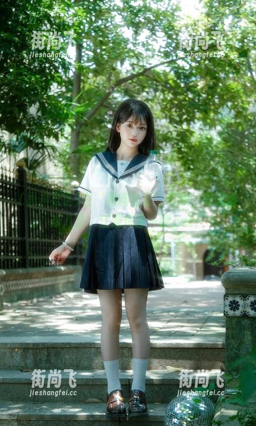在‘黑料社区’在线，收藏最新八卦，江湖传言一键get！
