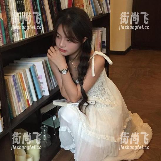 黑料网 登录黑料网,忍不住想:这网上的瓜都发酵多久了?