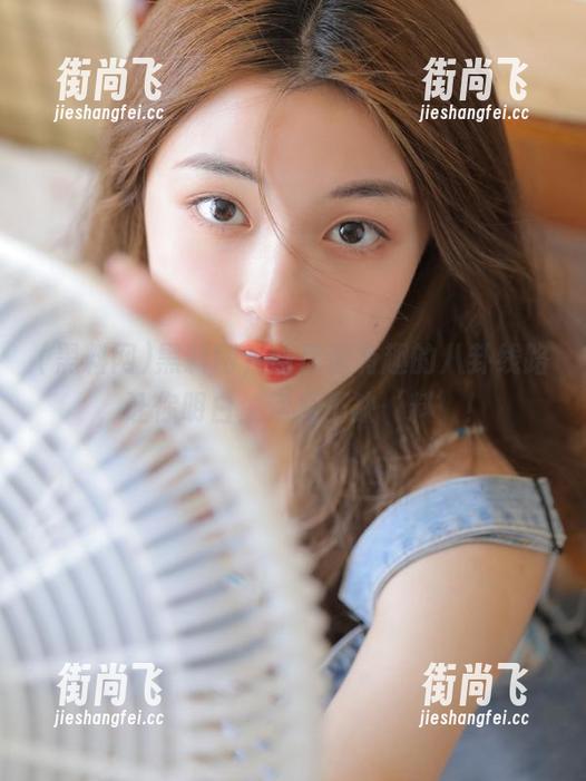 黑料网，给你最有趣的八卦线路，让你明白生活从不缺‘料’！